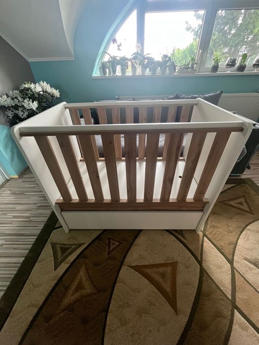 Patut/ Pat pentu copii si bebe