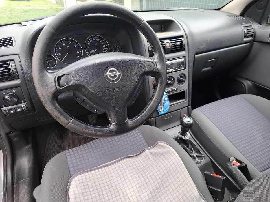 Opel Astra G 1.6 benzină
