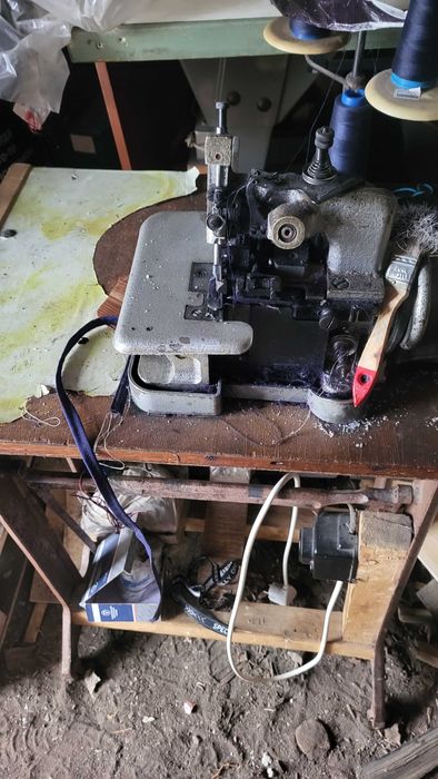 Продам оверлог .рабочий