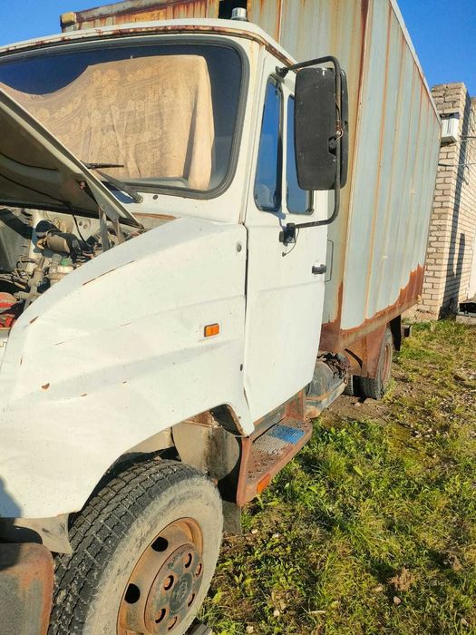 Продам автомобиль ЗИЛ