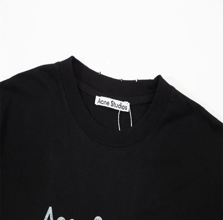 Футболка Acne Studios с пиндодо