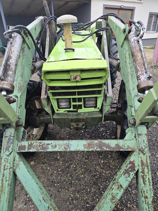 Tractor 4x4 Agriful 75.cu incarcator.