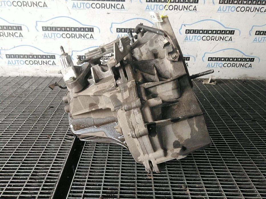 Cutie de viteze Nissan Juke Facelift 1.2 DIG - T Benzina 2014 - 2018 115CP Manuala 6 ...