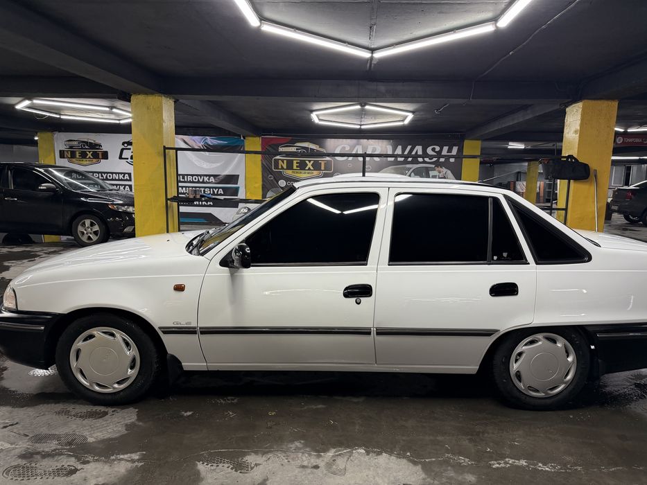 Nexia 1 sotiladi  sons tramblyor