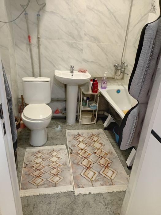 Продам двух комнатную квартиру