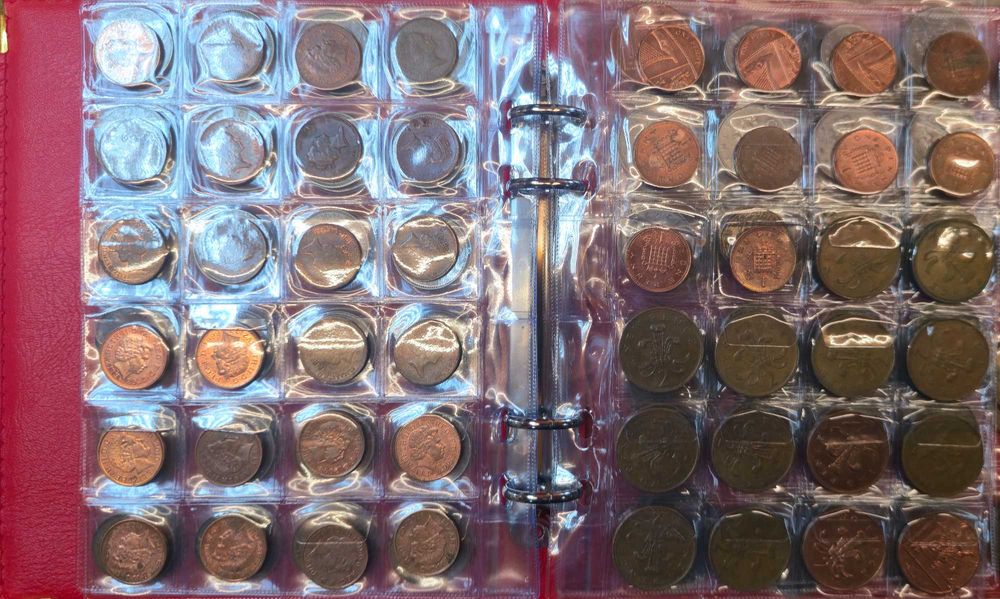 монети Великобритания 223 бр