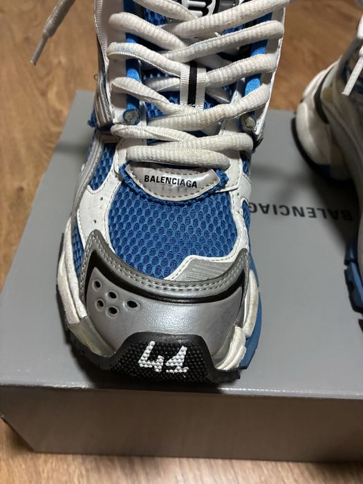 Balenciaga runner