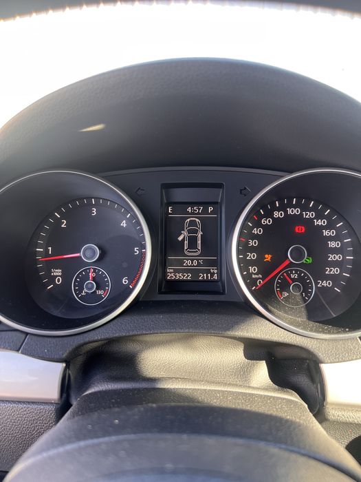 Volksawgen GOLF 6