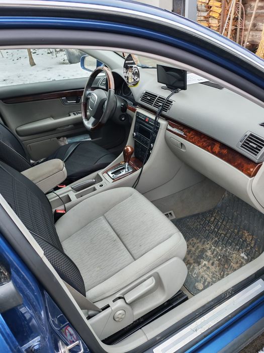 Audi A4 B8 2006 – 2.0 200 CP – quattro – automată – avariat stânga faț