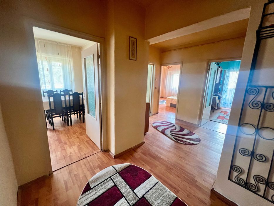 Apartament 3 camere decomandat, 91 mp – ultracentral Reșița Sud