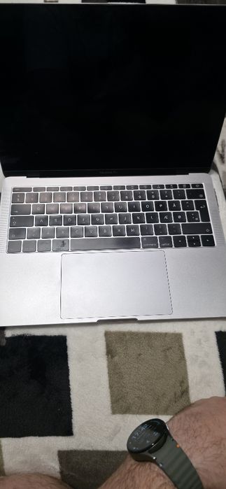 Mackbook pro 13 inch A1708 pentru piese