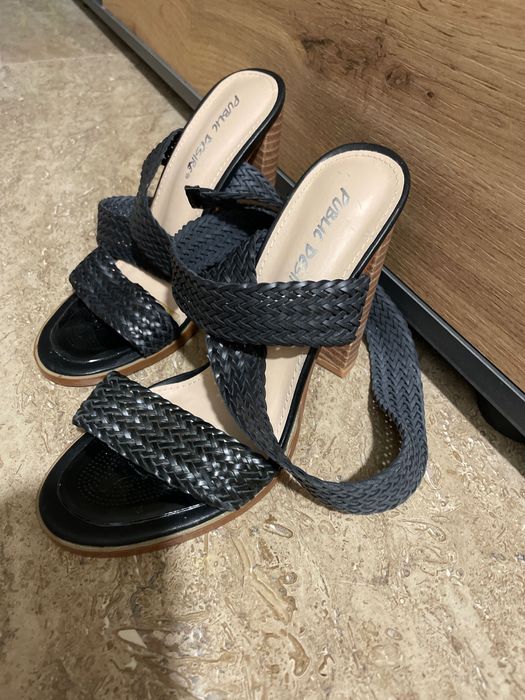 Черни високи токчета рм 37