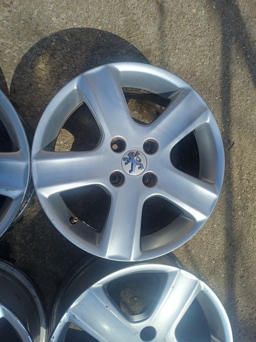 Алуминиеви джанти за пежо и ситроен 16 цола