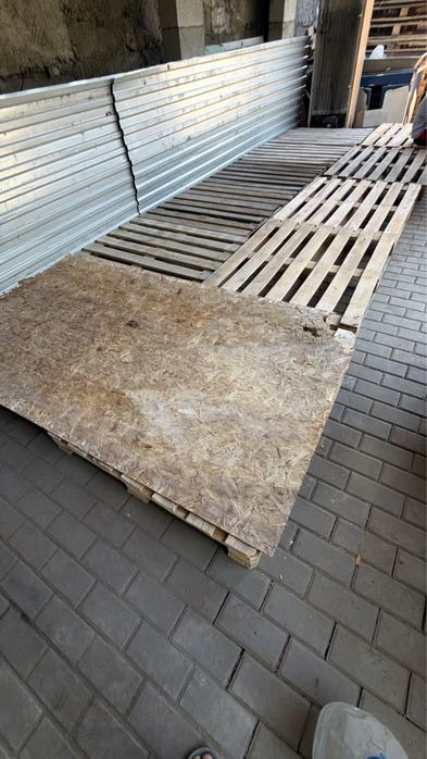 Палета по символичной цене