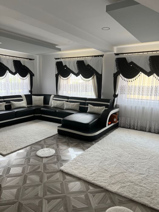 Vând perdele și draperii de soare stare foarte, foarte buna