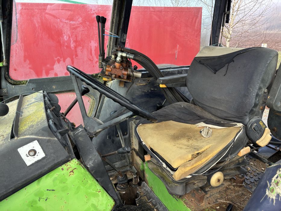 Tractor deutz dx90 4x4 cu brat de cosit