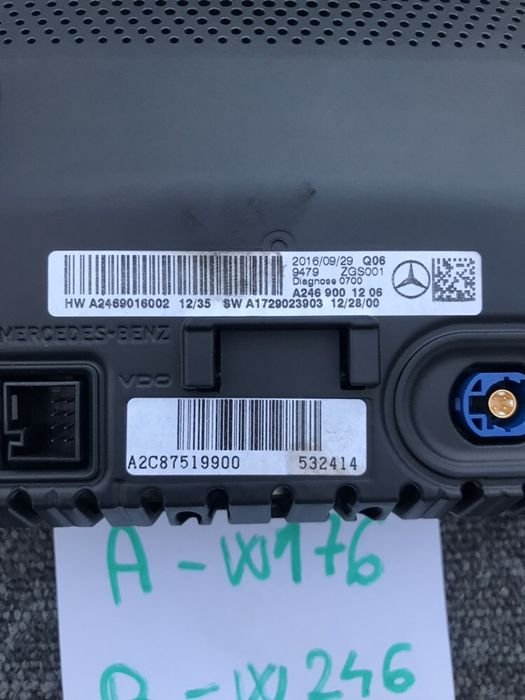 Ecran - monitor - display Mercedes A W176 B W246