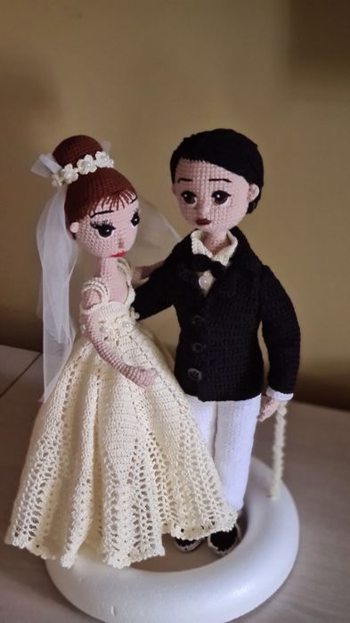 Păpuși croșetate manual