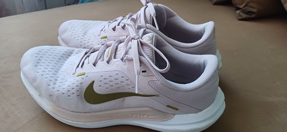 Nike летни маратонки 41,26.5см
