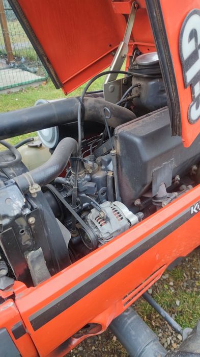 Tractoras Kubota Gt5 de vânzare...23 cai. Preț 6000 euro