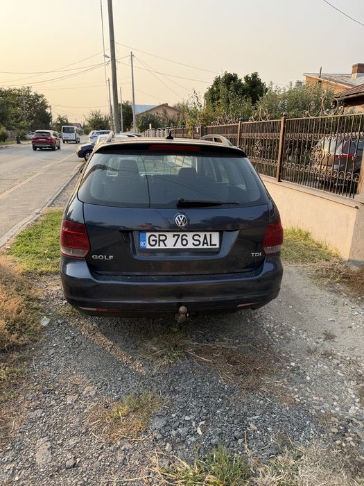 Vand VW GOLF 5 (PRETUL ESTE DE 2.200 NU 3000)