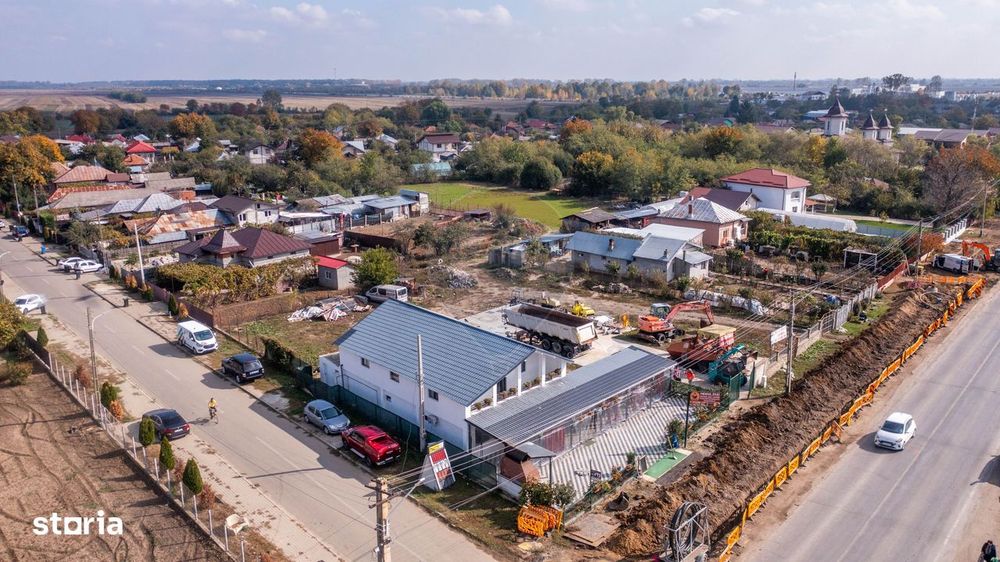 Vanzare casa cu restaurant, terasa si teren intravilan liber - Titu