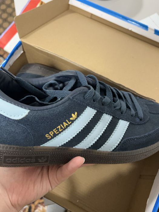 adidas spezial синий