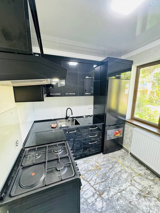 Сдам свою 2-комнатную квартиру на первом этаже оринтир вокзал парк