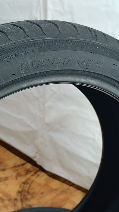 225/45ZR17   AUTOGREEN