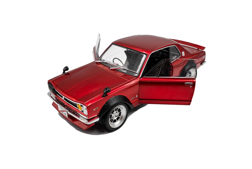 *Precomanda Macheta Nissan Skyline (C10) Hakosuka 1970 1:18 Solido