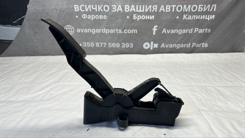 Педал газ Mercedes B W245