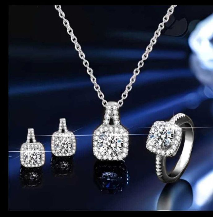 Set de bijuterii elegant pentru femei