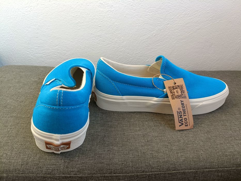 Espadrile Vans noi