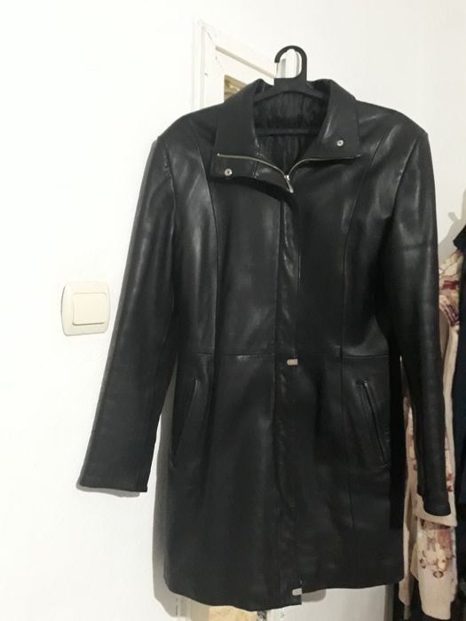 Дамско кожено манто от естествена кожа