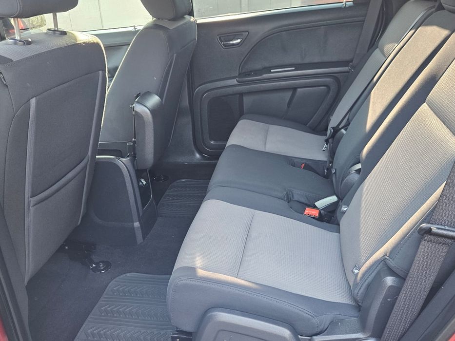 Dodge Journey an 2008 5 locuri ,motor 2.0 crdi cutie viteze manuala