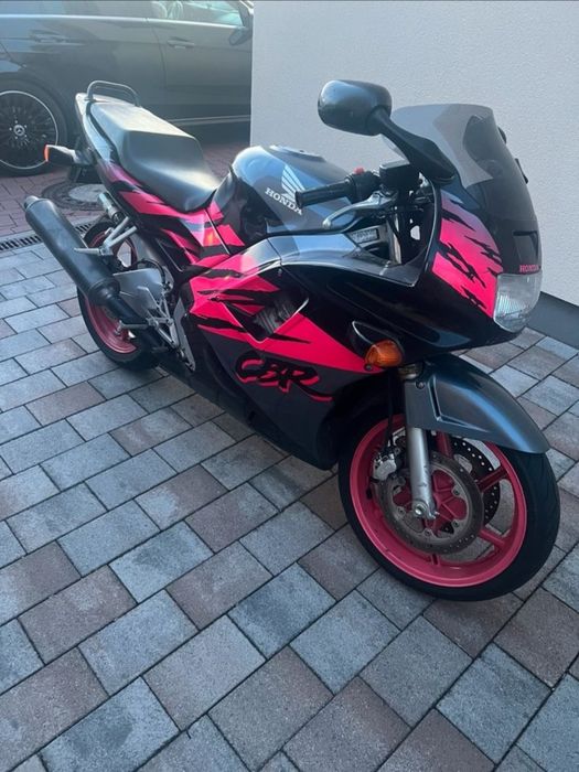 Honda CBR 600 pc25