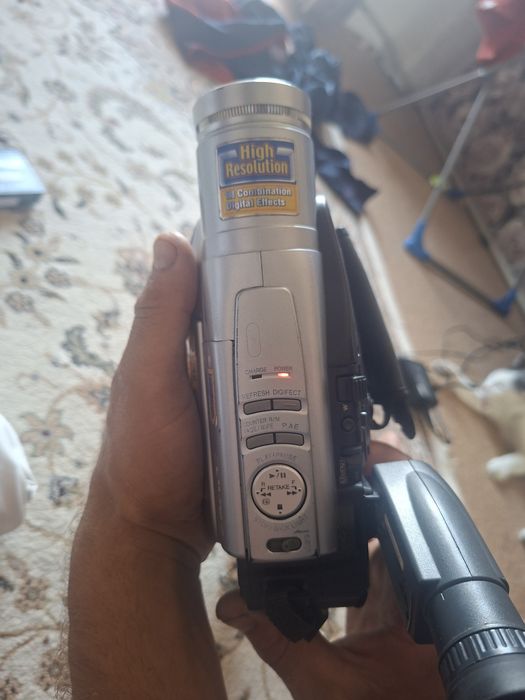 Продам видеокамера JVC