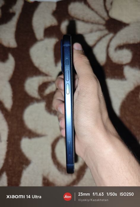 Продам iPhone 17 pro max
