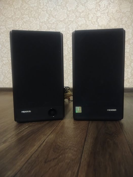 Продам колонки Microlab solo 5