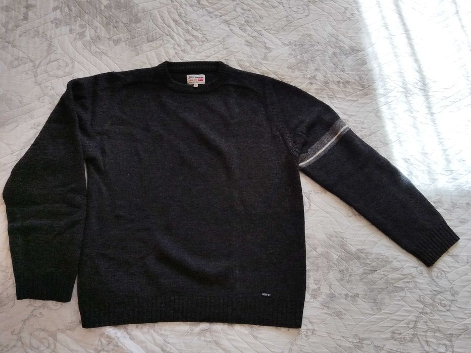 Мъжки блузи Levi's - размер XL/XXL