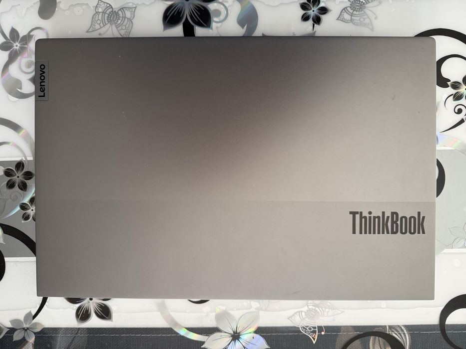 Vând Lenovo ThinkBook 15 G2 ITL i7 - stare foarte bună, întreținut