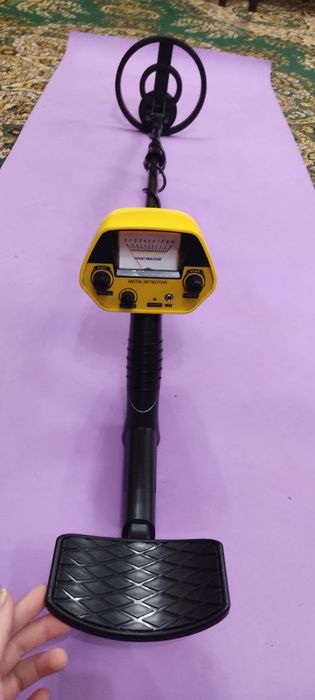 Металлоискатель арзон срочно сотаман новый!! Енги!! Коробка