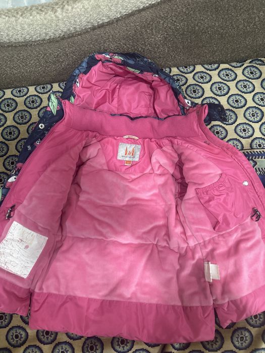 Зимняя куртка на девочку