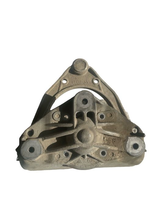 Brat Suspensie Stanga Fata Audi Q7 4Lb 2006 - 2016 3.0 Tdi Quattro Bug