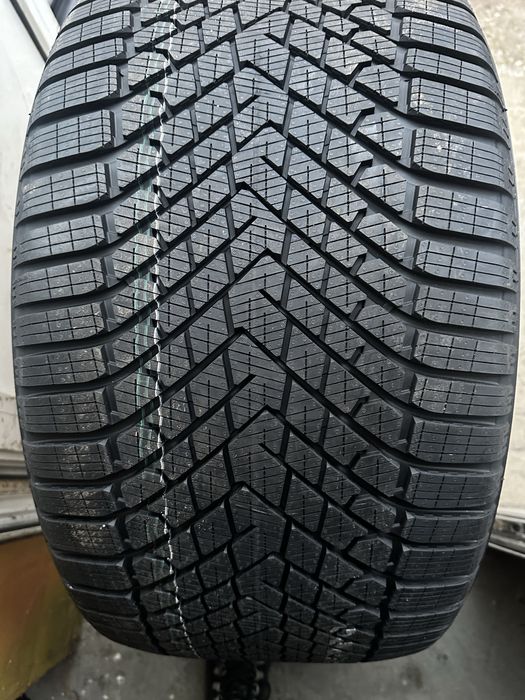 Anvelope Iarna Lamborghini Urus pe 23 !