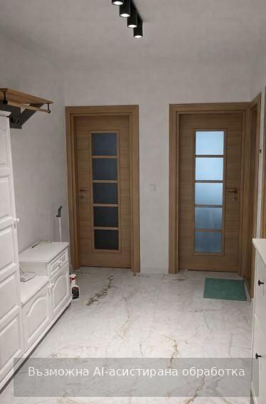 Тристаен апартамент в района на Бриз!