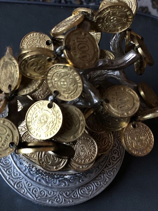 Денежное дерево 100 тг