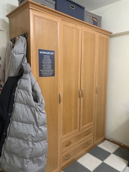 Шкаф для одежды продаю дешева