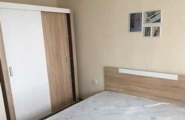 Дава се под наем Двустаен апартамент в Бургас, Славейков - 57 кв.м за 210 € - Снимка #2