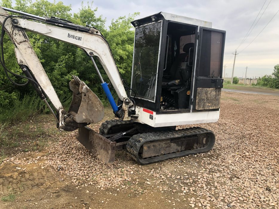 Продам эксковатор.